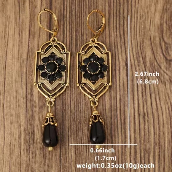 Vintage Marquis Ekaterina Gold Brass Earrings - Picture 5 of 5